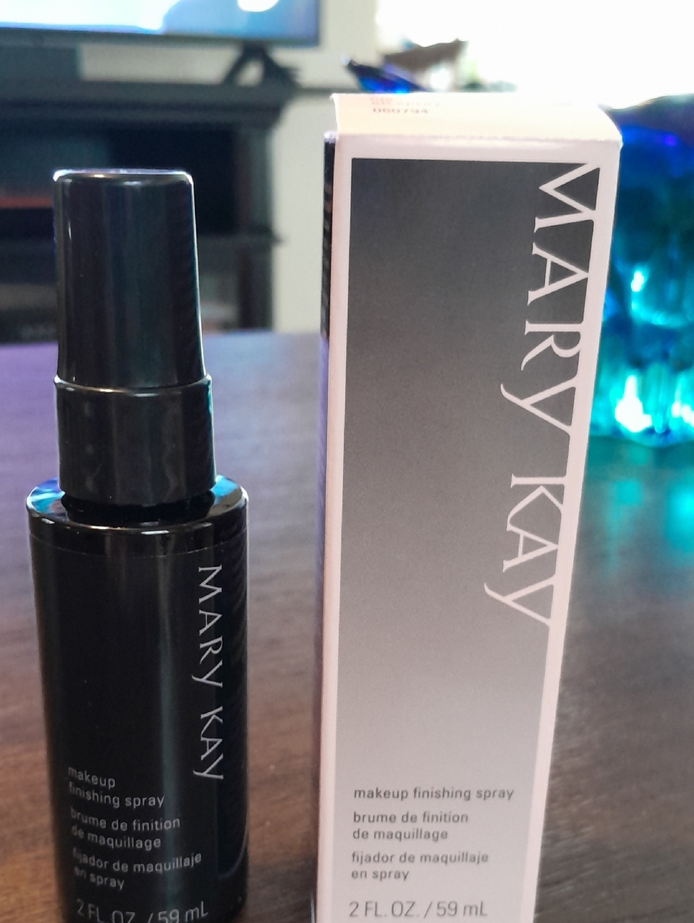 Mary Kay Makeup Finishing Spray - Black Bottle
